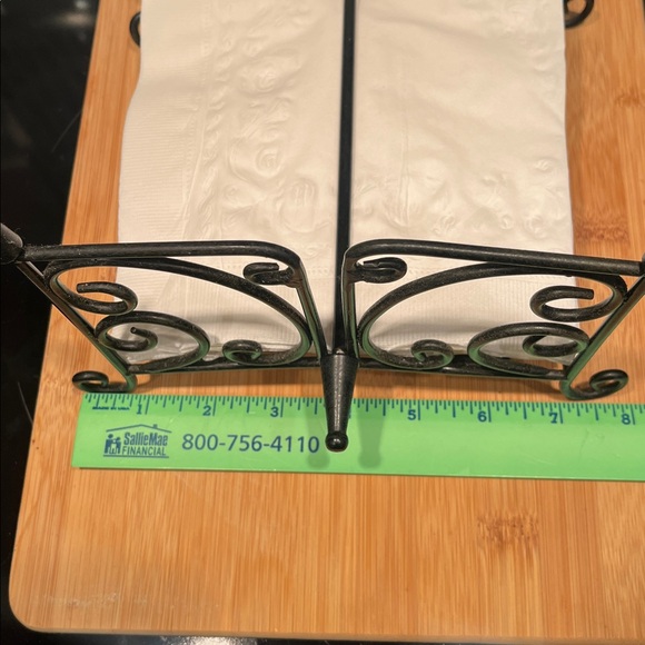 Southern Living at Home Jamestown Estate Collection Napkin Holder - Picture 4 of 6